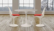 Saarinen Tisch Oval (Laminat)